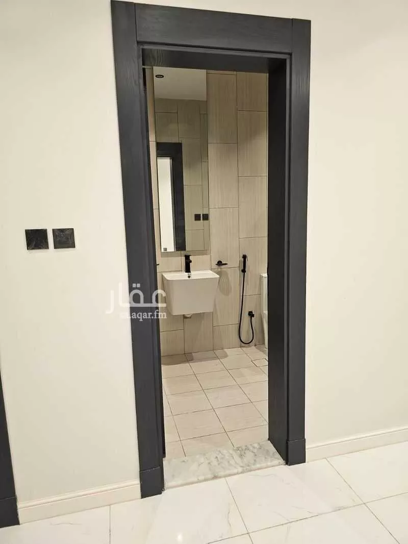 5 bedroom apartment in Al Nuzhah 8