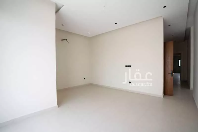 شقة 4 غرف في مشرفة 18