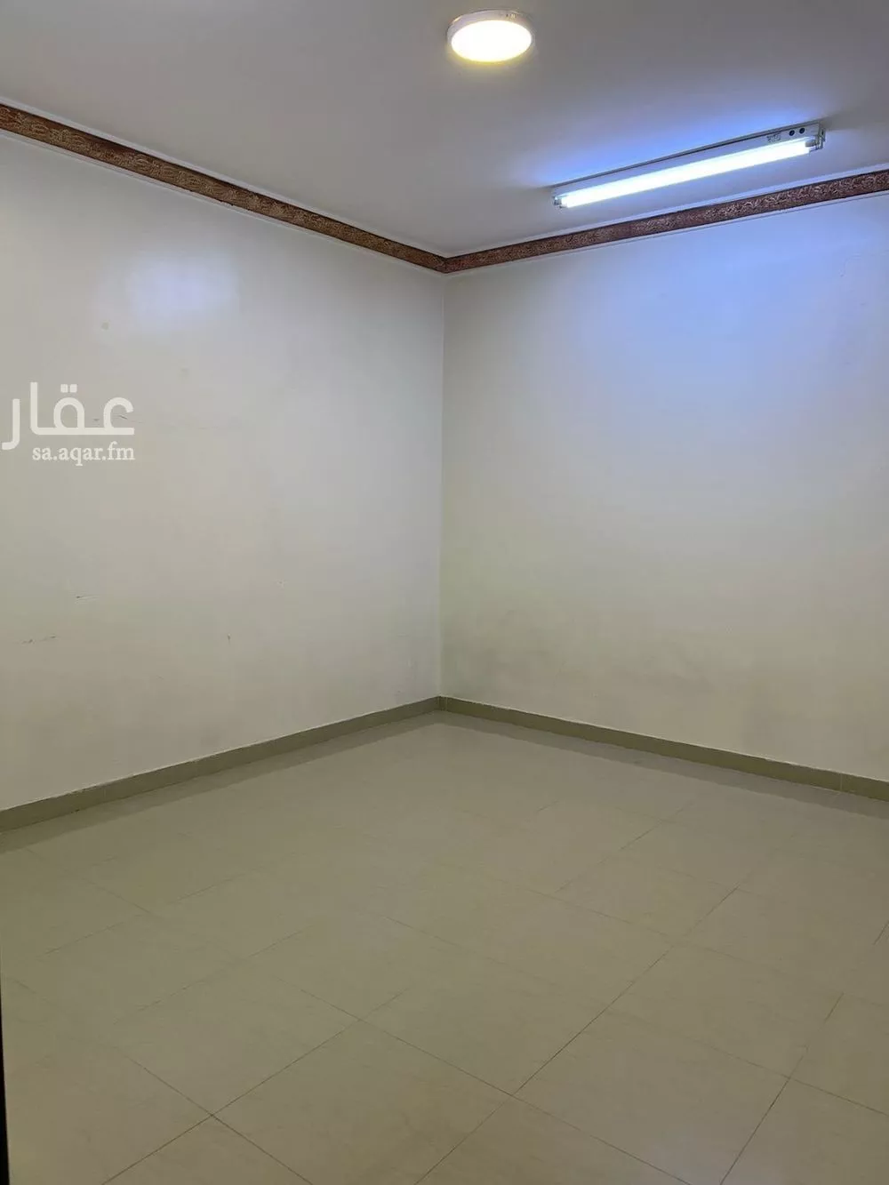 شقة 2 غرف في العقيق 4