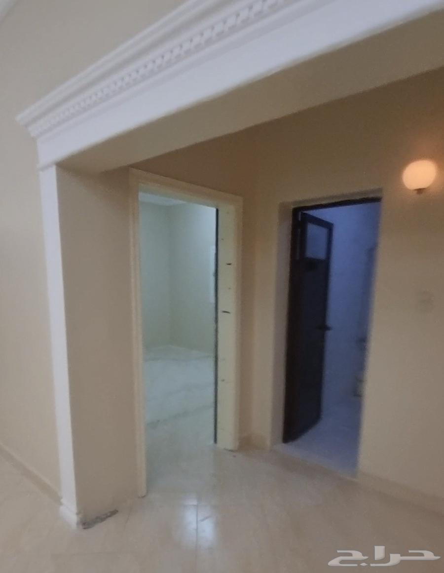 شقة 5 غرف في بدر 6