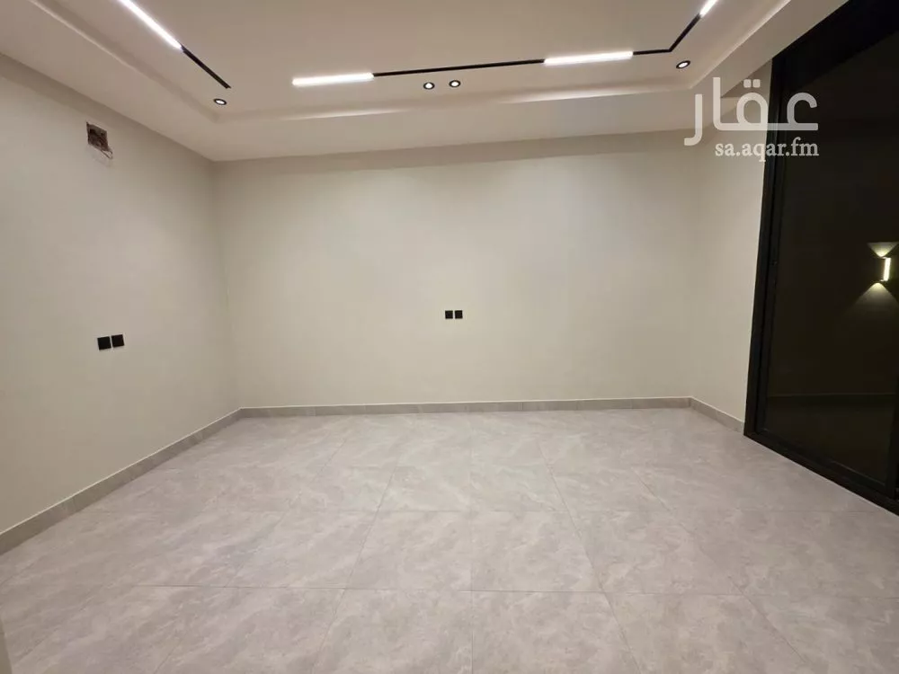 شقة 4 غرف في الملك فيصل 11