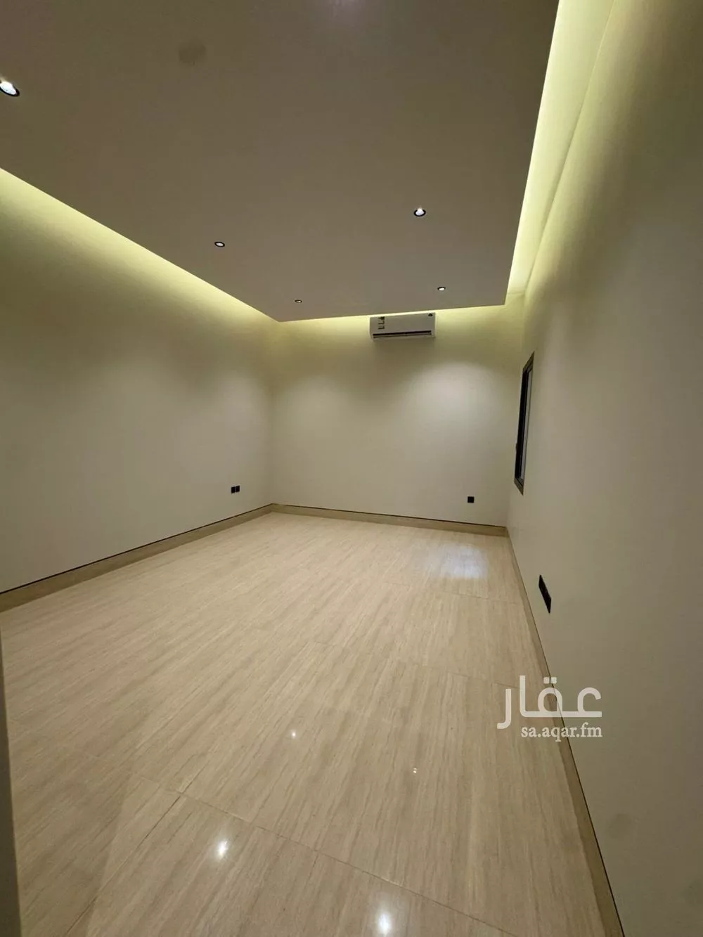 5 bedroom villa in Al Narjis 21