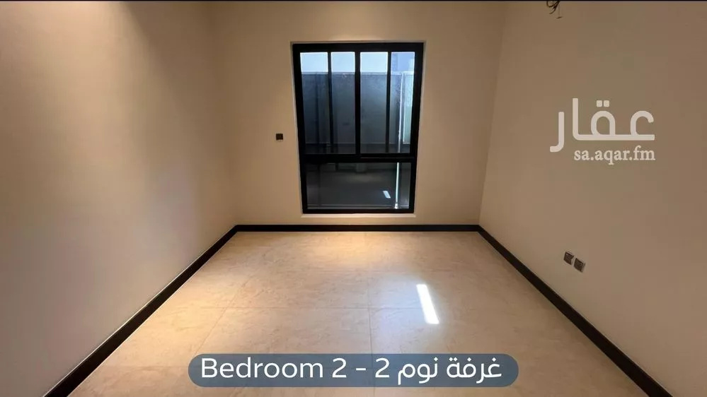 شقة 4 غرف في العارض 14