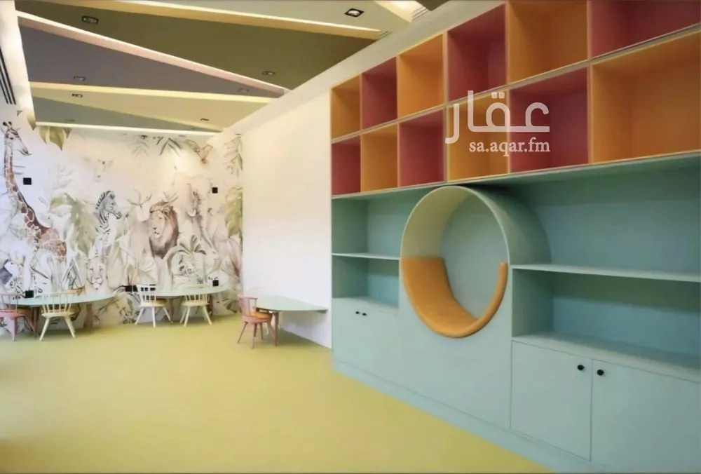 شقة 3 غرف في الملقا 5