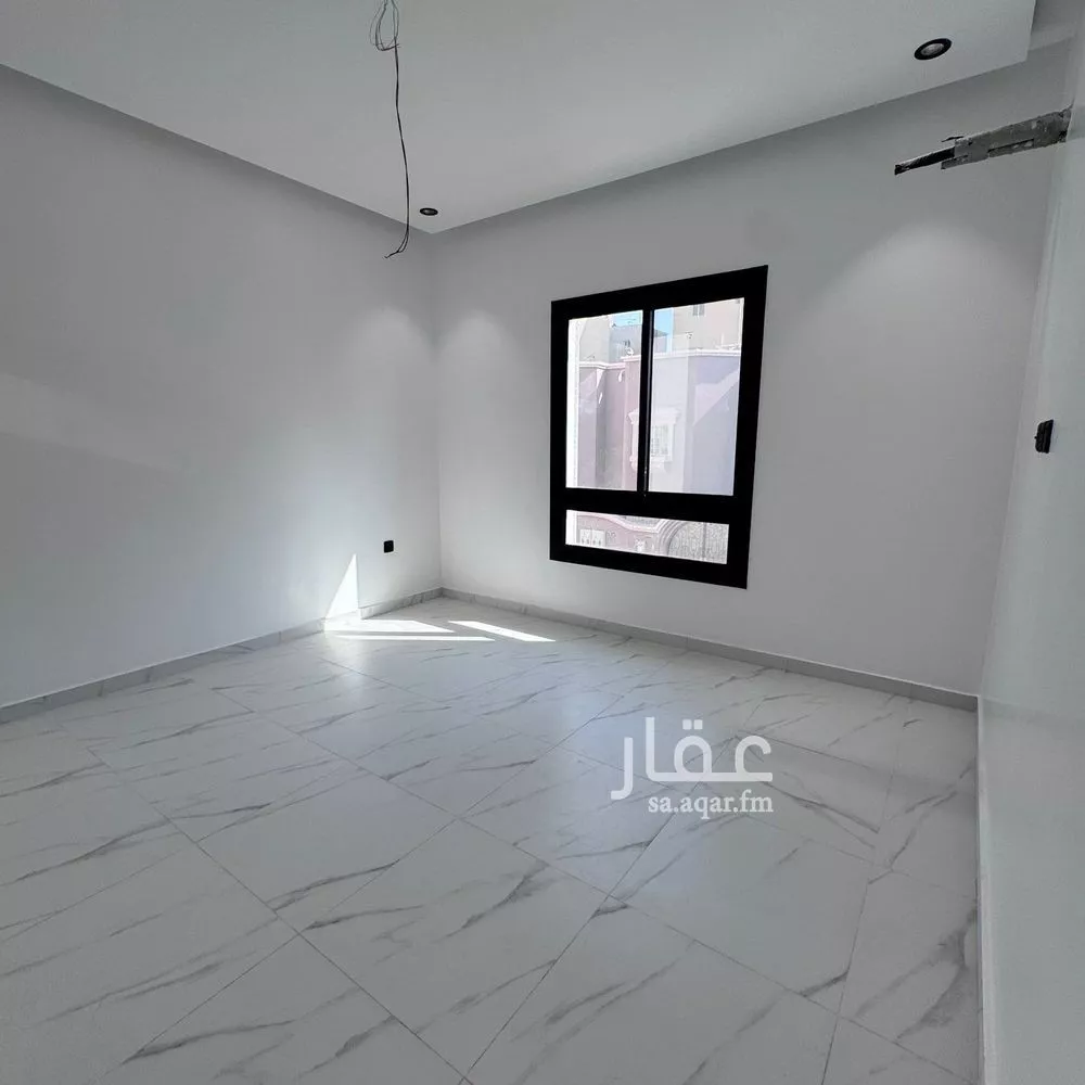 4 bedroom apartment in Al Salamah 13