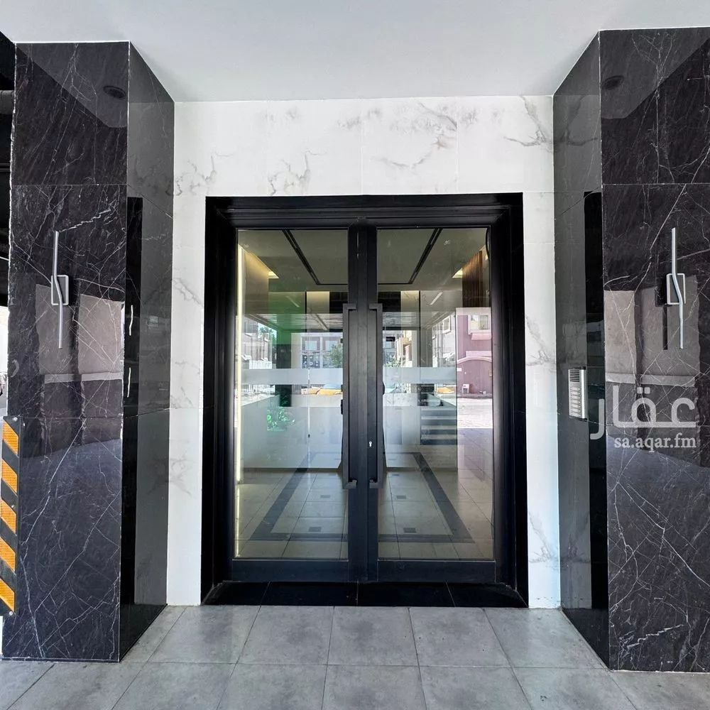 4 bedroom apartment in Al Salamah 17