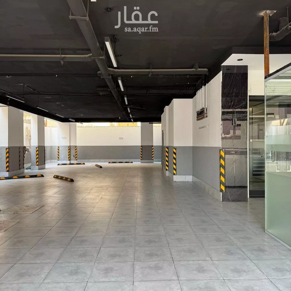 4 bedroom apartment in Al Salamah 6