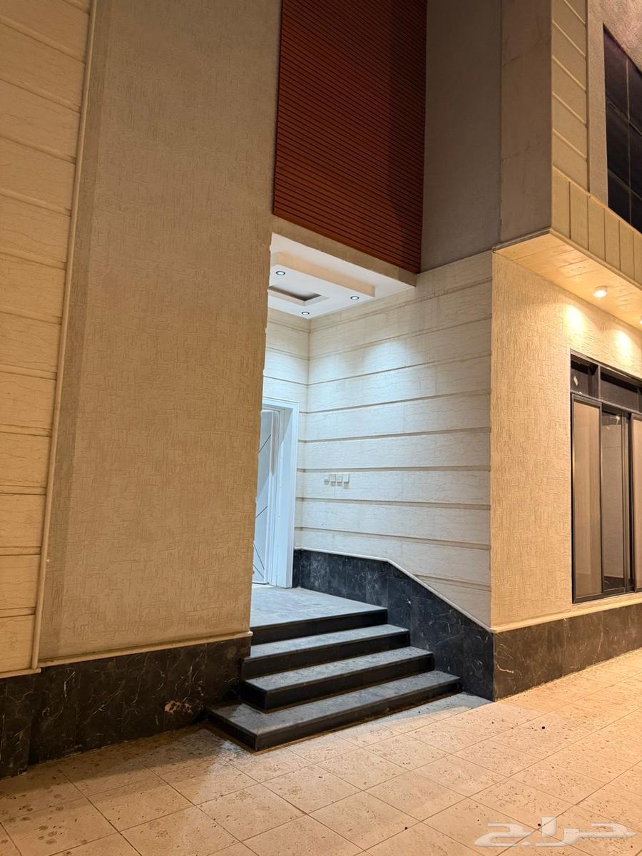 6 bedroom villa in Al Salam 11