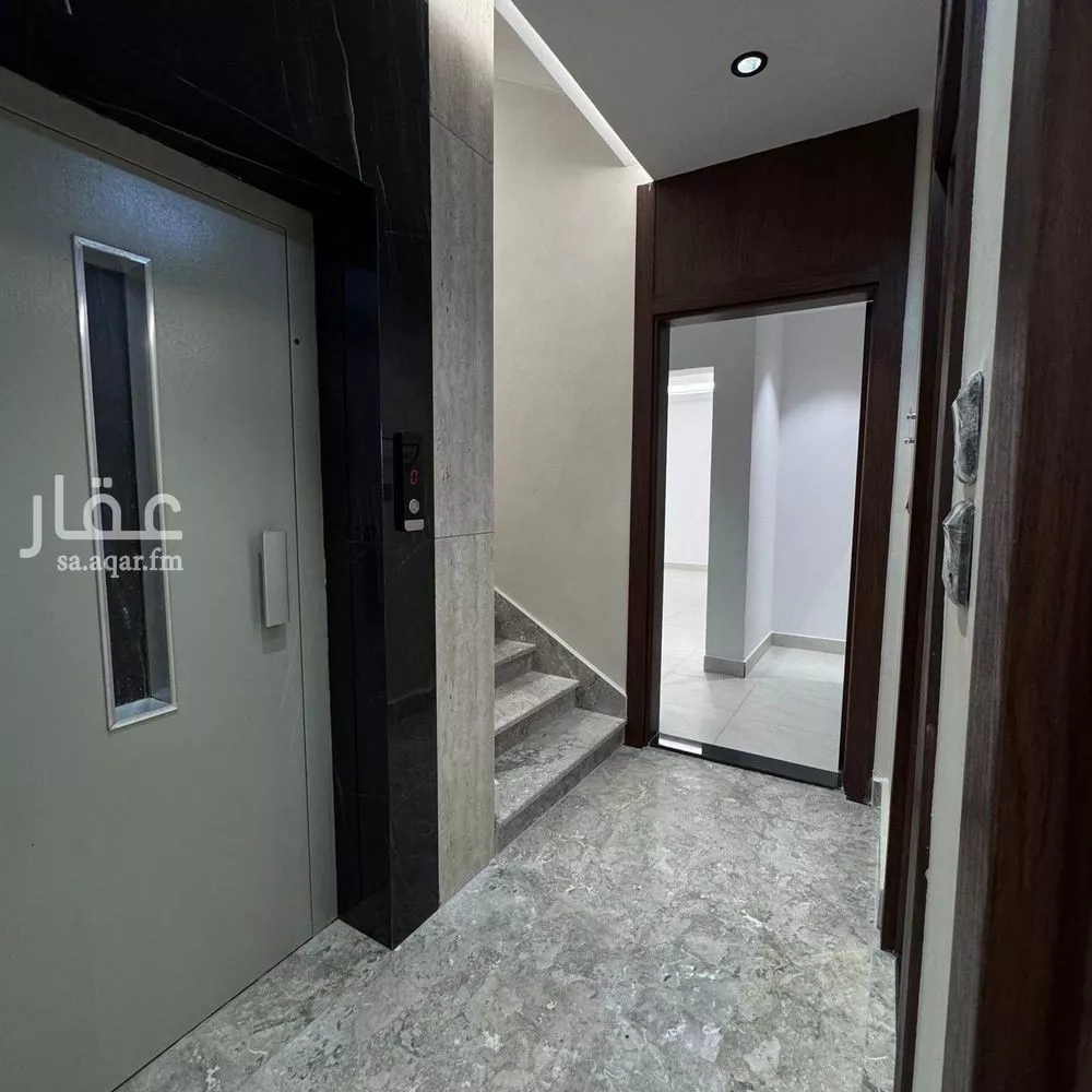 شقة 5 غرف في الصفا 11