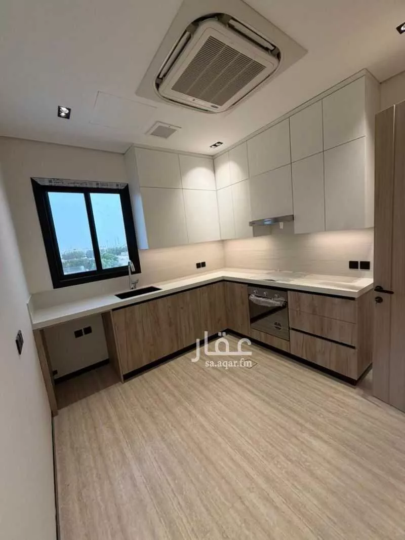 دور 4 غرف في الملك عبدالله 15