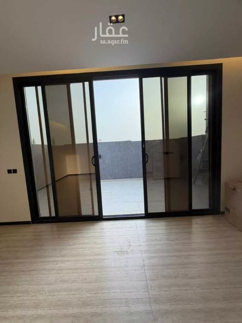 دور 4 غرف في الملك عبدالله 3