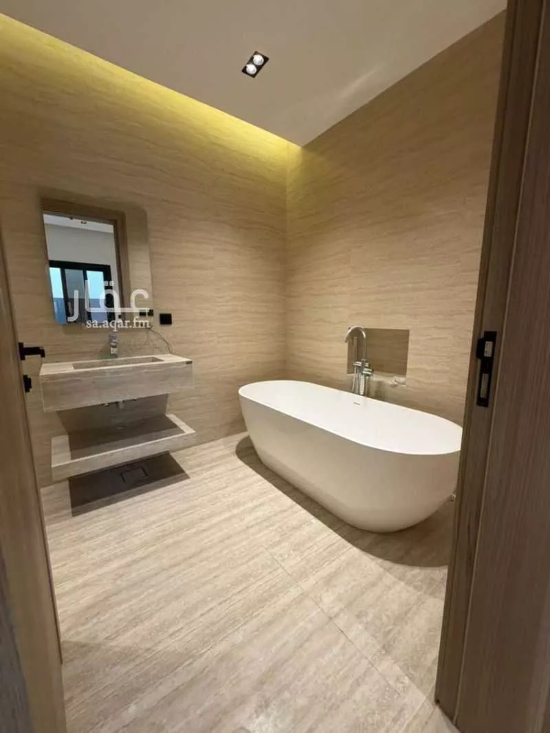 دور 4 غرف في الملك عبدالله 23
