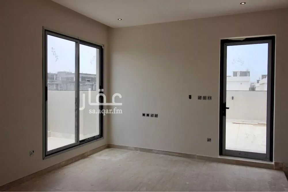 5 bedroom villa in Ar Rakah Al Janubiyah 6