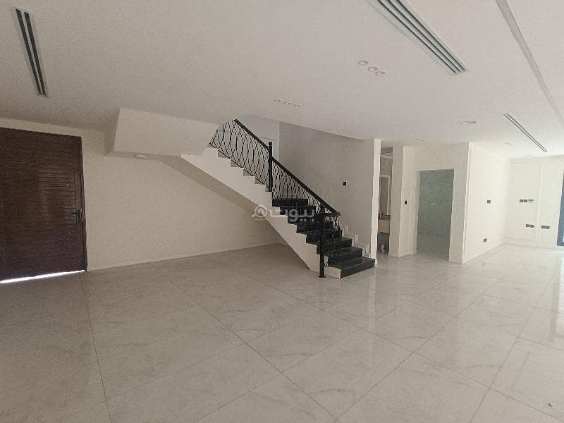 6 bedroom villa in Al Yarmouk, Eastern Province 13