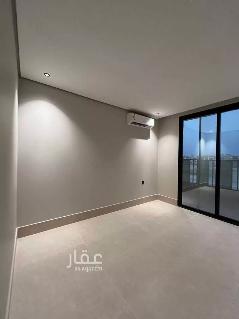 5 bedroom apartment in Al Hamra 6
