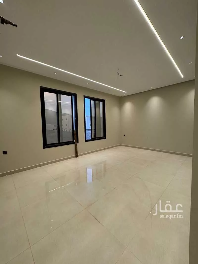 شقة 6 غرف في السكب 17