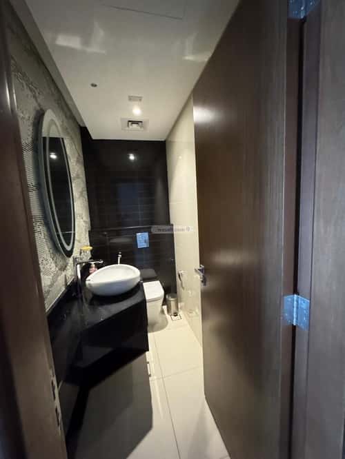 شقة 1 غرف في العليا 12