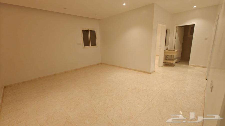 2 bedroom apartment in Al Rimal 5