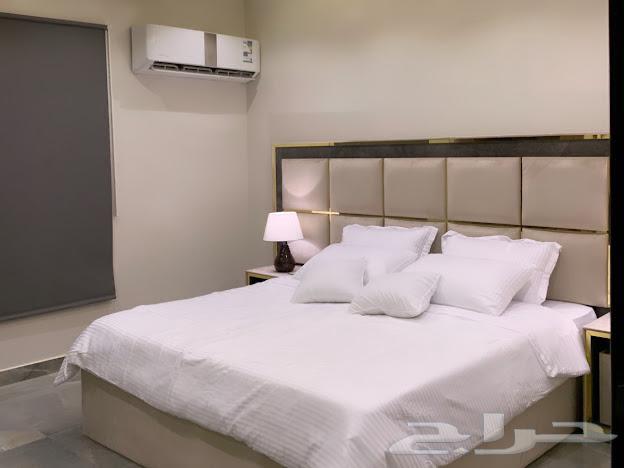 شقة 2 غرف في الملقا 3