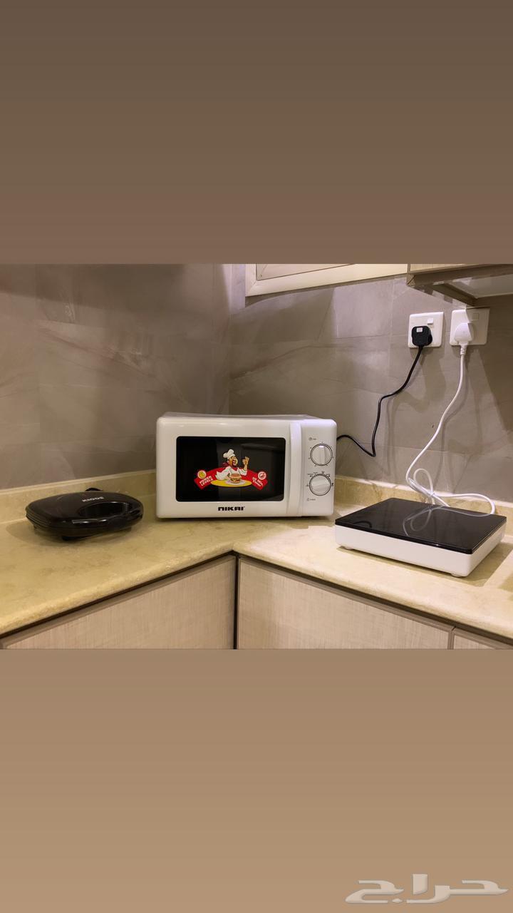 شقة 2 غرف في الملقا 6