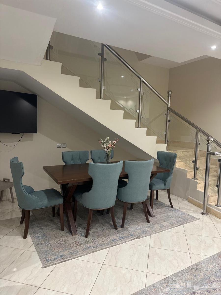 شقة 3 غرف في المغرزات 17