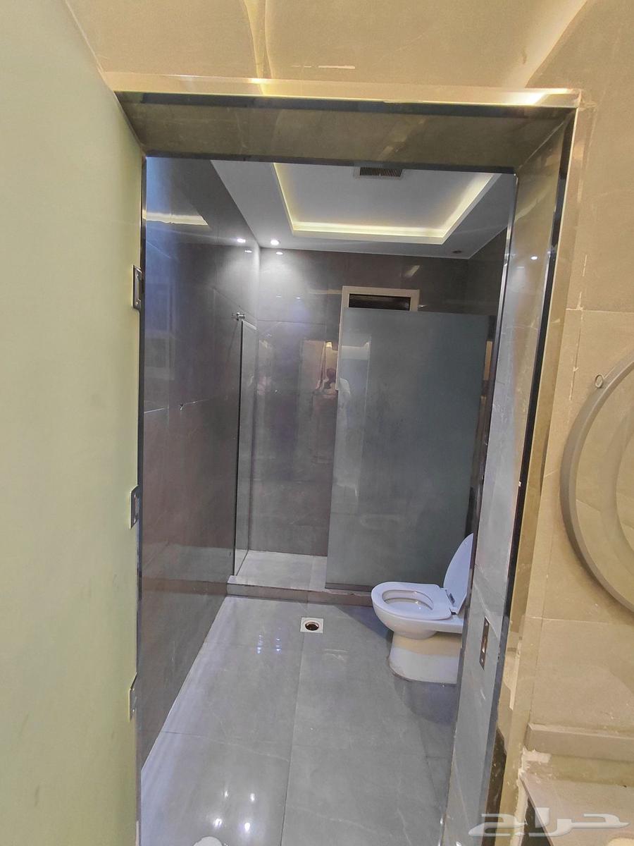 شقة 1 غرف في العقيق 7