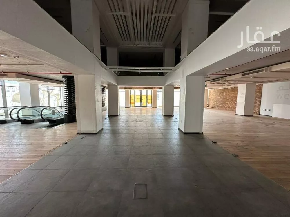 1707 sqm shop in Al Rawdah 6