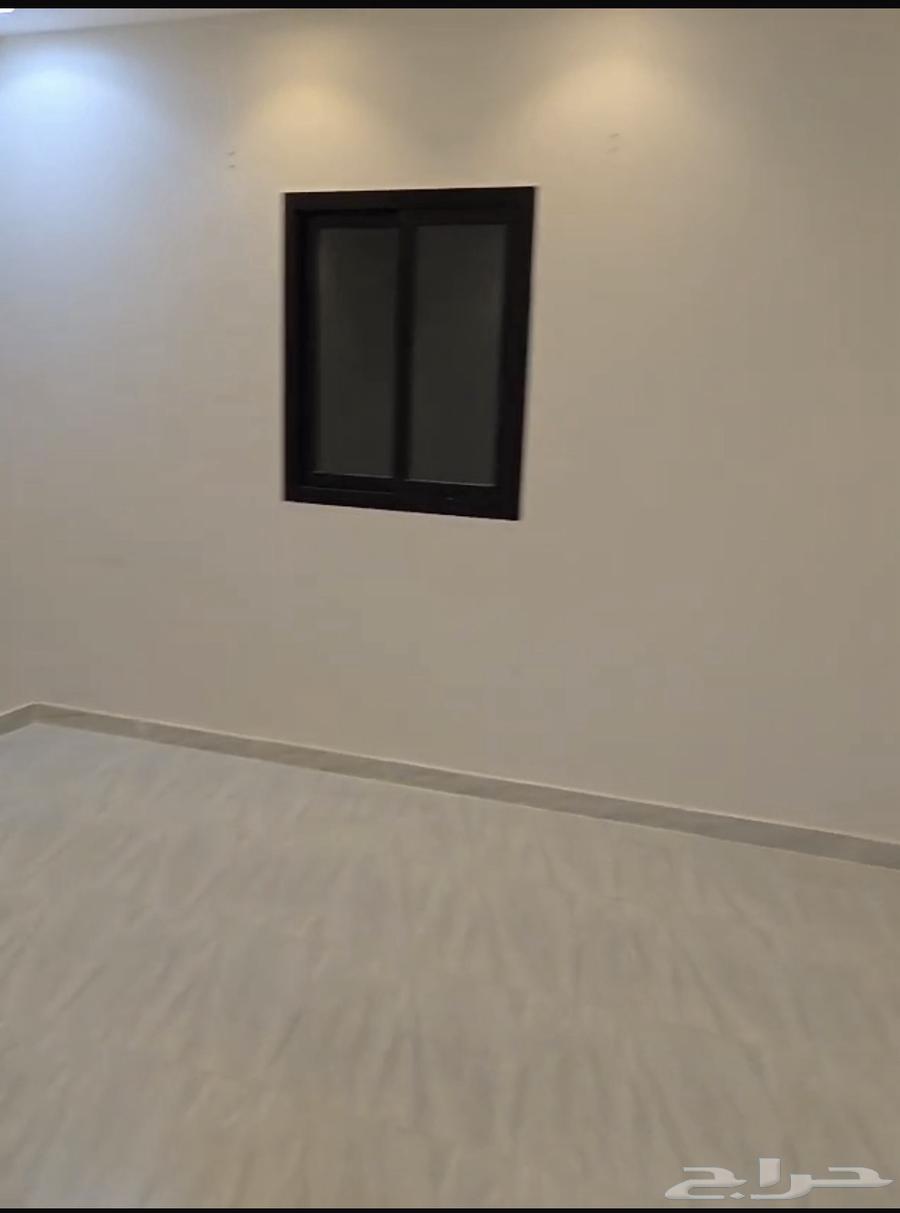 شقة 4 غرف في القادسية 4