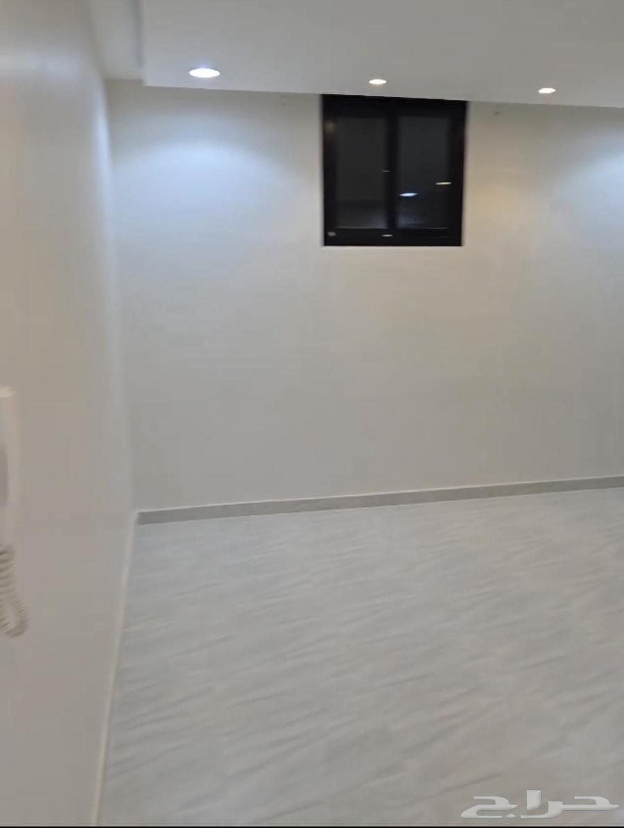 شقة 4 غرف في القادسية 9