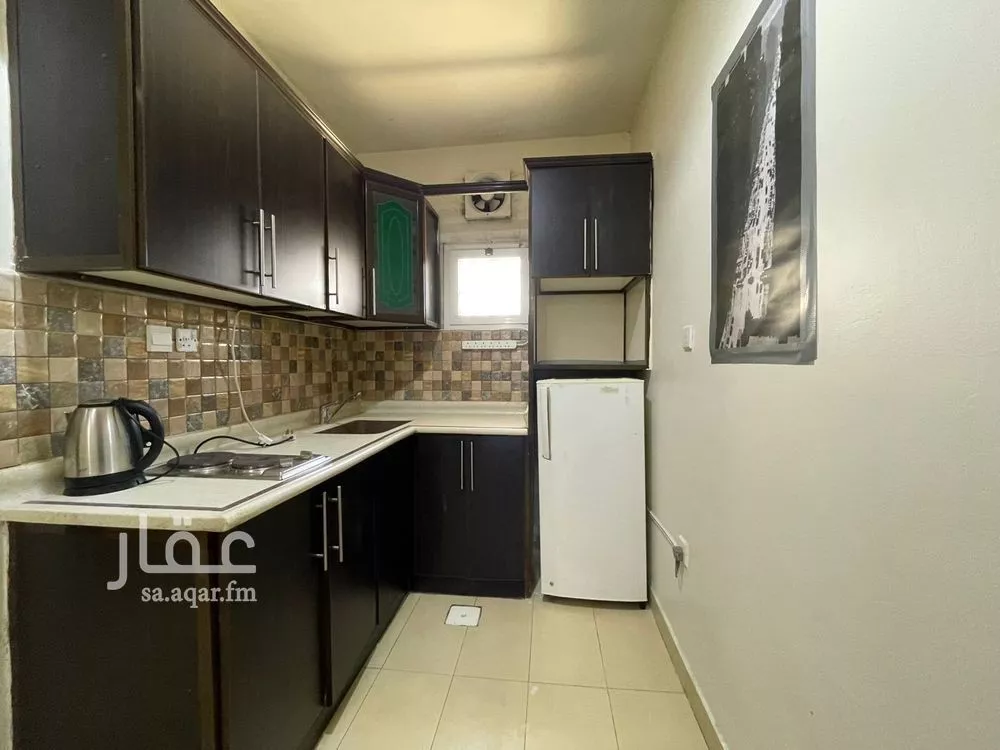 دور 1 غرف في الرويس 3