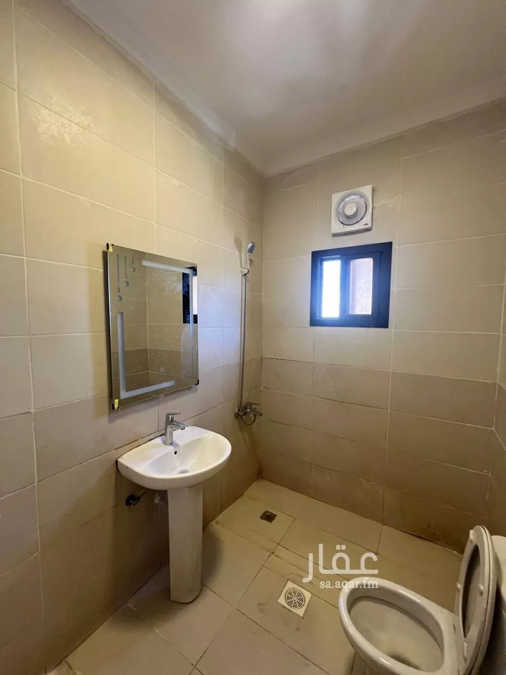 3 bedroom apartment in Al Sharafiyah 7