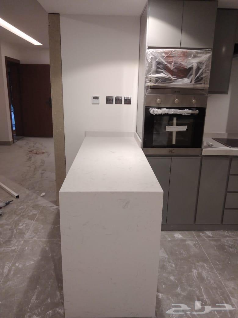 شقة 4 غرف في الملقا 5