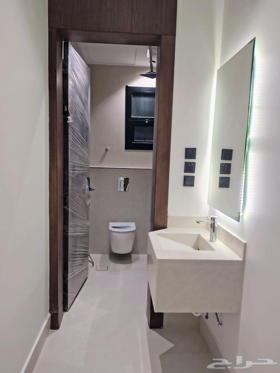 فيلا 6 غرف في المهدية 10