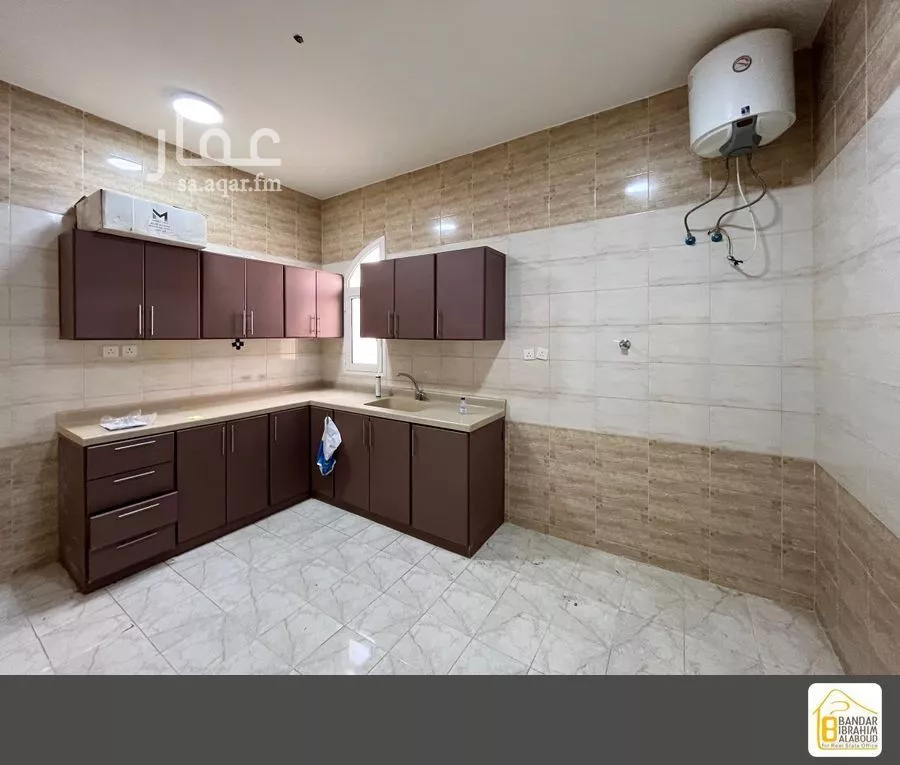 دور 3 غرف في النرجس 10