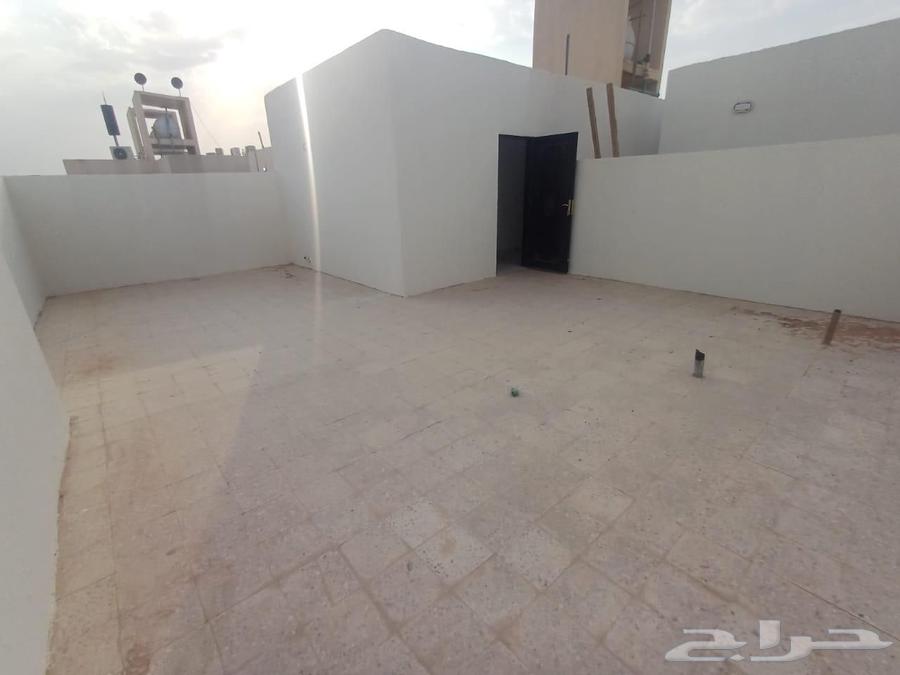 8 bedroom villa in Al Rimal 13