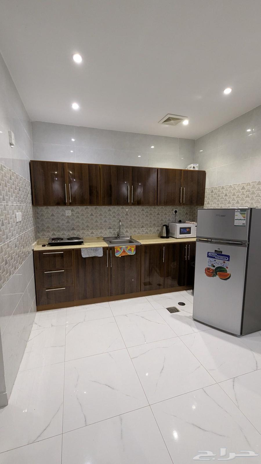 4 bedroom apartment in Al Naseem 12