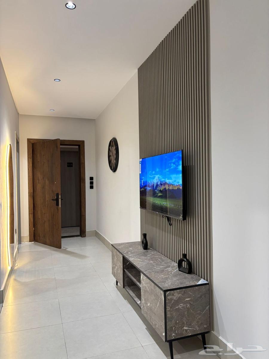 2 bedroom apartment in Mishrifah 6