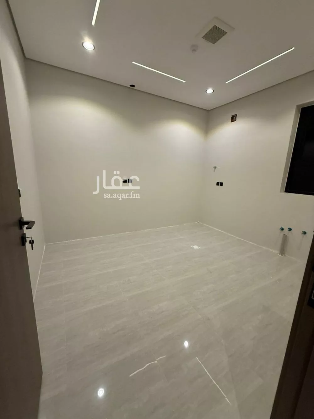 شقة 4 غرف في ظهرة نمار 7