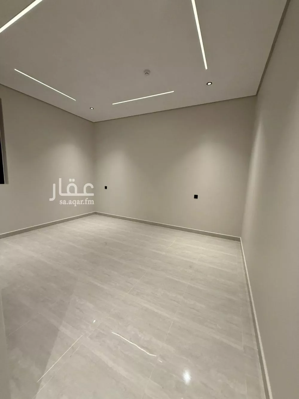 شقة 4 غرف في ظهرة نمار 8