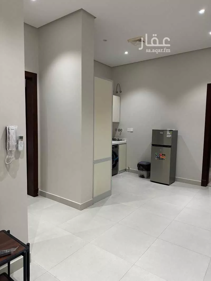 عمارة 810 م² في المروة 7