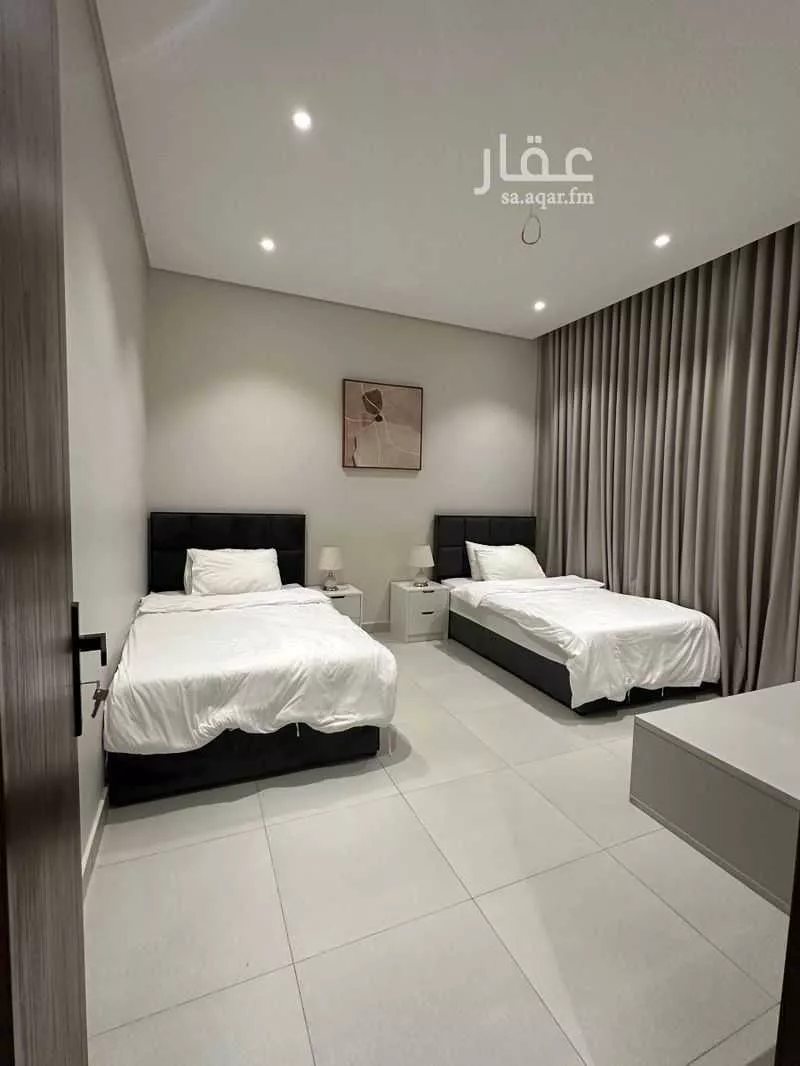 عمارة 810 م² في المروة 8