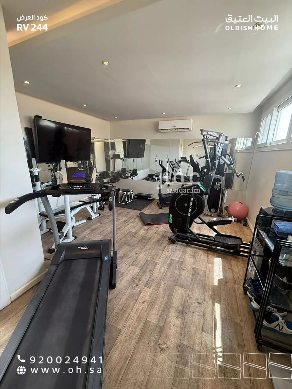 5 bedroom villa in Al Yasmin 10