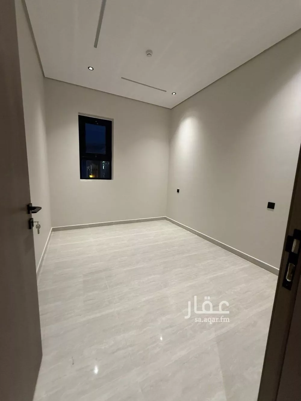 4 bedroom apartment in Dhahrat Namar 13