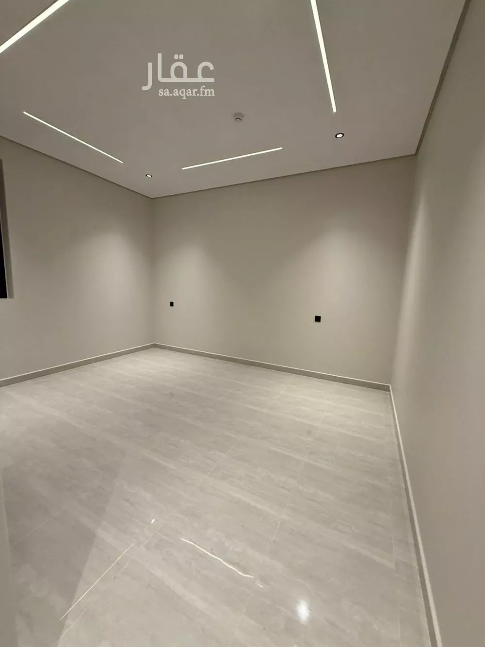 4 bedroom apartment in Dhahrat Namar 4