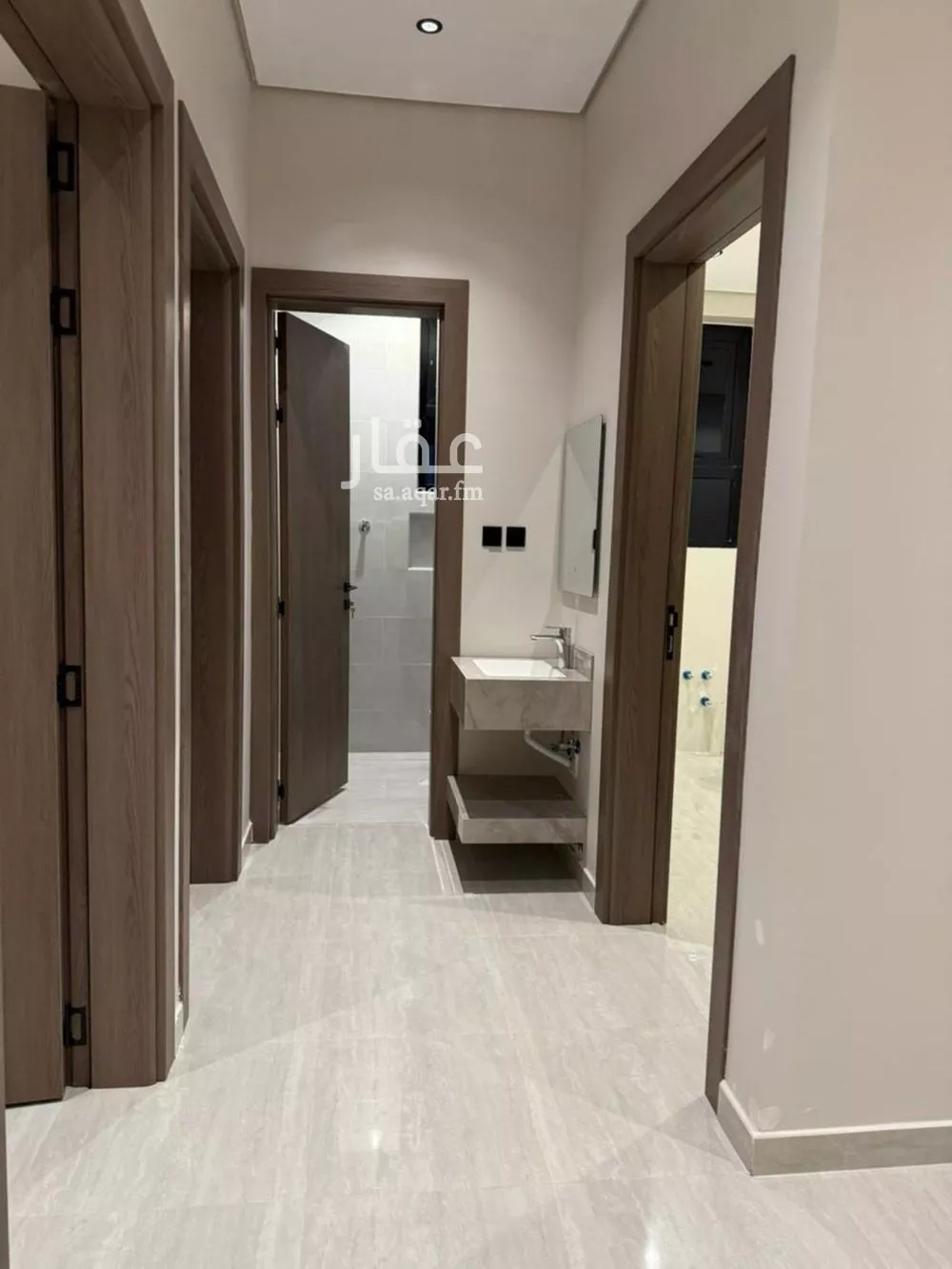 4 bedroom apartment in Dhahrat Namar 4