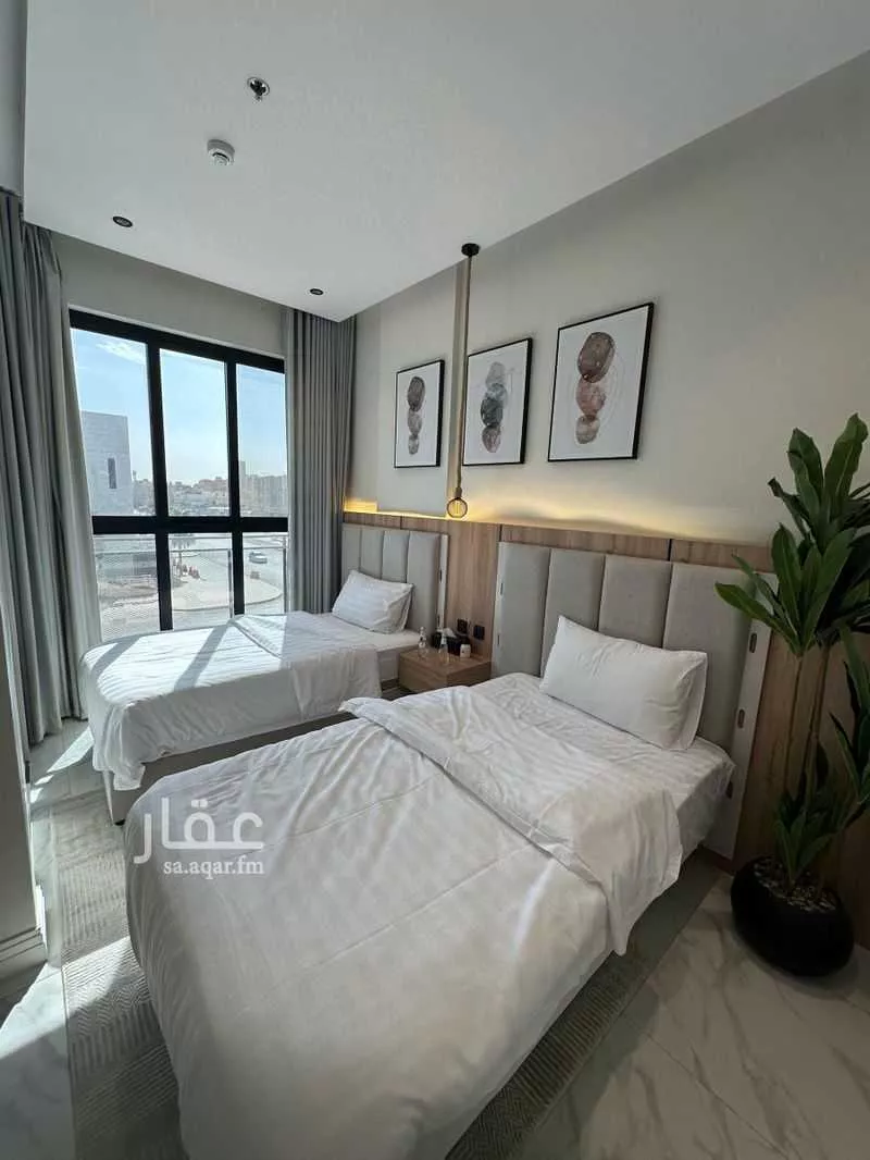 شقة 3 غرف في الملقا 10