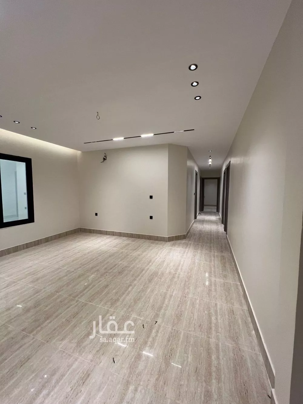 شقة 6 غرف في الندى 7