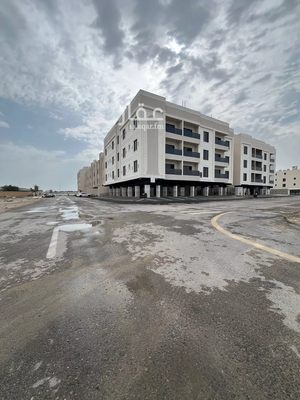 شقة 4 غرف في الندى 4