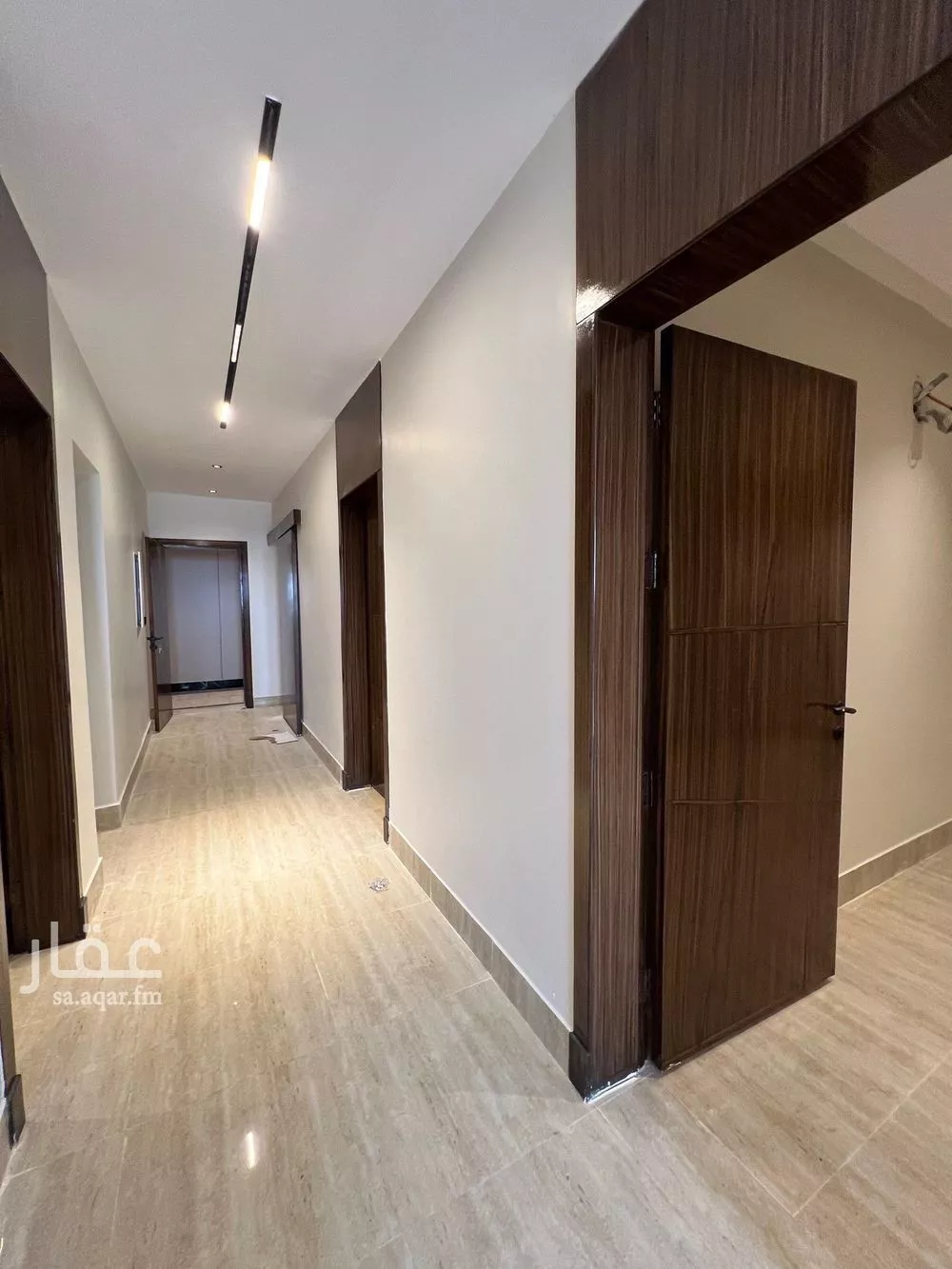 شقة 4 غرف في الندى 5