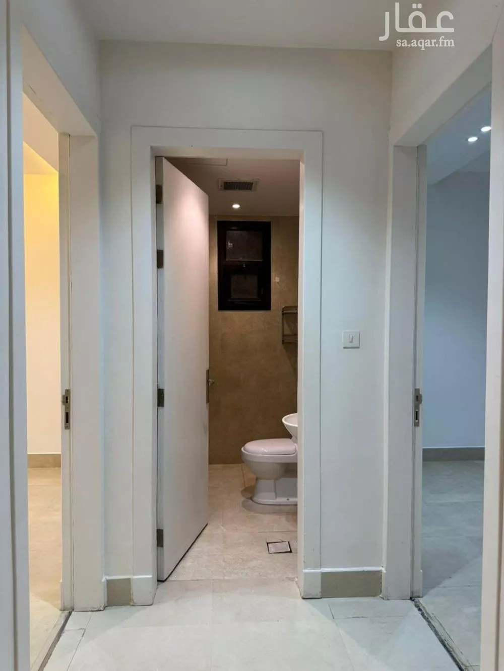 فيلا 4 غرف في العارض 22